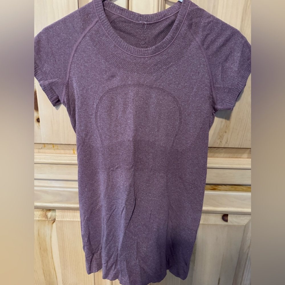 Lululemon Swifty Tech/ Size 4